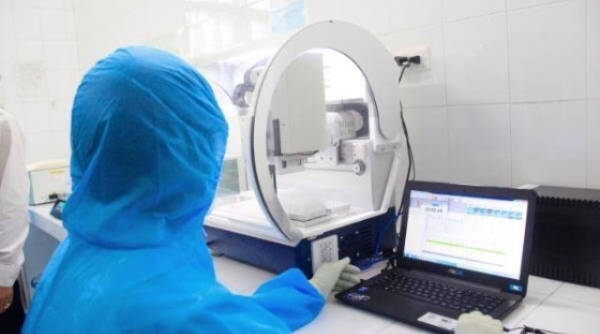 Nghệ An: Đã có máy xét nghiệm tự động sàng lọc SARS-CoV-2