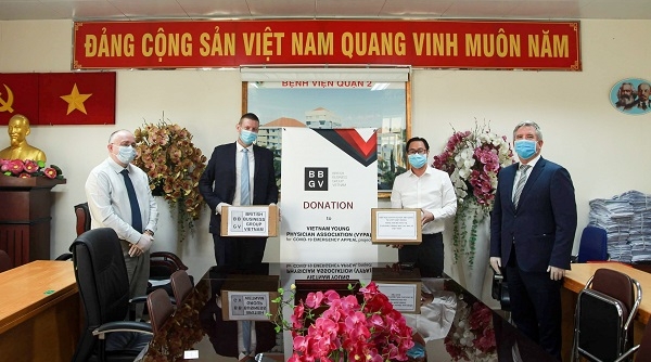 BBGV trao tặng Việt Nam hơn 500 triệu đồng hỗ trợ cuộc chiến chống Covid-19