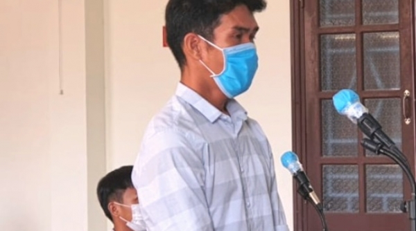 Quảng Nam: 9 tháng tù giam về hành vi đánh công an tại chốt kiểm soát dịch Covid-19