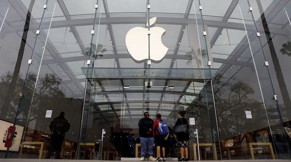 Apple âm thầm ra mắt iPhone, các chuỗi điện máy lớn đã 'rầm rộ' mở bán