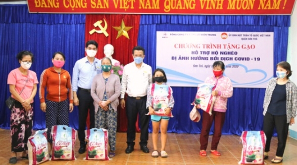 Đà Nẵng: EVNCPC trao 14 tấn gạo hỗ trợ người gặp khó khăn trong dịch Covid-19