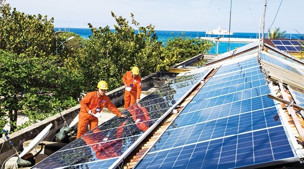 Làm rõ một số thông tin xung quanh các dự án điện mặt trời