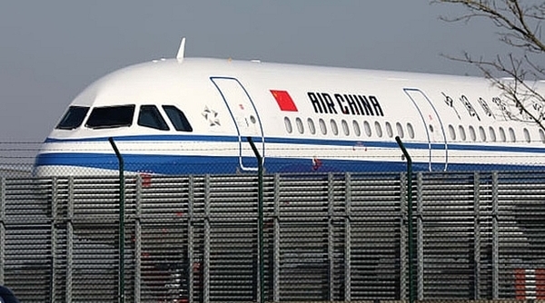 Từ ngày 16/6, Mỹ cấm các chuyến bay thương mại từ Trung Quốc