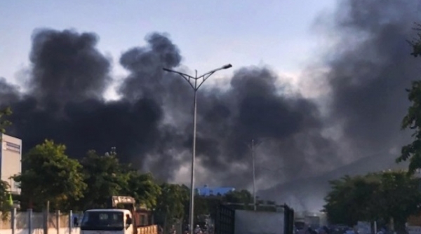 Đà Nẵng: Cháy lớn tại nhà xưởng thiêu rụi lô hàng trị giá 10 tỷ đồng