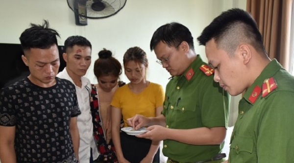 Ninh Bình: Bắt quả tang 4 nam nữ thuê phòng khách sạn để sử dụng ma túy