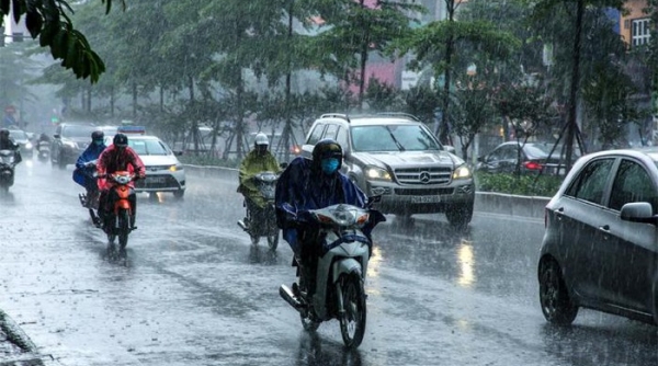Dự báo thời tiết 19/6: Chiều tối và đêm nay Hà Nội mưa giông