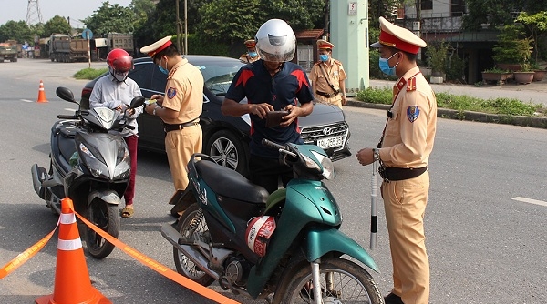 Phú Thọ: Một tháng ra quân tổng kiểm soát giao thông, lực lượng CSGT phát hiện trên 7.000 phương tiện vi phạm