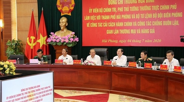 Phó thủ tướng Trương Hòa Bình: Kiên quyết loại khỏi bộ máy những cán bộ bảo kê, tiếp tay cho buôn lậu