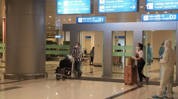 Hàng không Việt Nam chưa được đón khách du lịch quốc tế