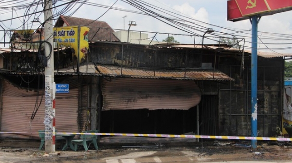Bình Dương: Cháy tiệm cầm đồ, 3 người tử vong