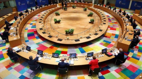 Bất đồng về kế hoạch phục hồi, EU kéo dài hội nghị thượng đỉnh