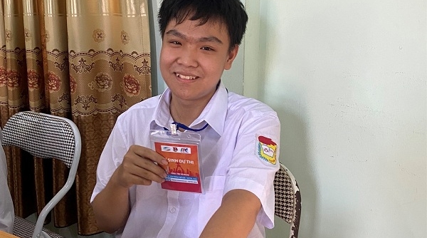 Nam sinh Phú Thọ: Giành vé dự chung kết Vô địch Tin học văn phòng thế giới 2020