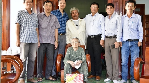 Công ty CP Vật tư thiết bị & Xây dựng giao thông Khánh Hòa: 25 năm phụng dưỡng Mẹ Việt Nam Anh hùng