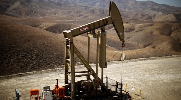 Giá xăng dầu ngày 29/7: Dầu tiếp tục giảm do nhu cầu thị trường giảm