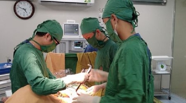 Trung tâm Y tế Lâm Thao (Phú Thọ): Phẫu thuật thành công kỹ thuật “Tạo hình niệu quản” cho người bệnh