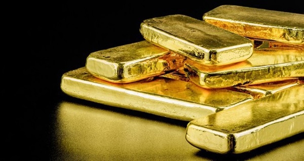 Giá vàng 5/8: Vàng thế giới vượt mốc 2.000 USD/ounce, cao nhất mọi thời đại