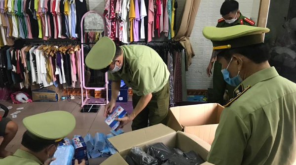 Lạng Sơn: Thu giữ gần 5.000 chiếc khẩu trang không rõ nguồn gốc
