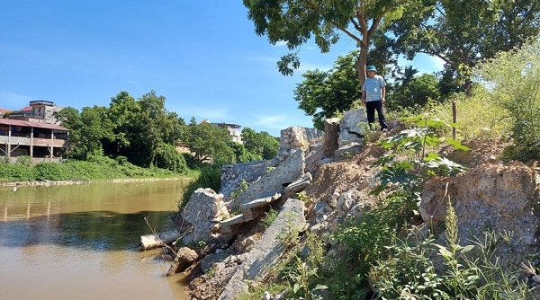 Khẩn cấp tình trạng sạt lở tại nhiều tuyến sông trên địa bàn Hà Nội