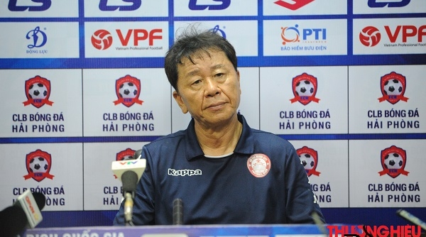 Huấn luyện viên Chung Hae-seong “tái hôn” với CLB TP HCM