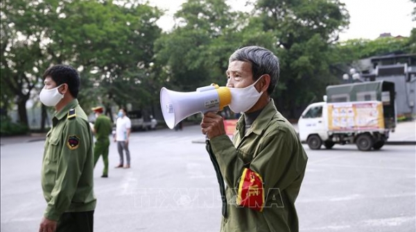 Hà Nội: Vận động người dân không ra khỏi nhà khi không cần thiết