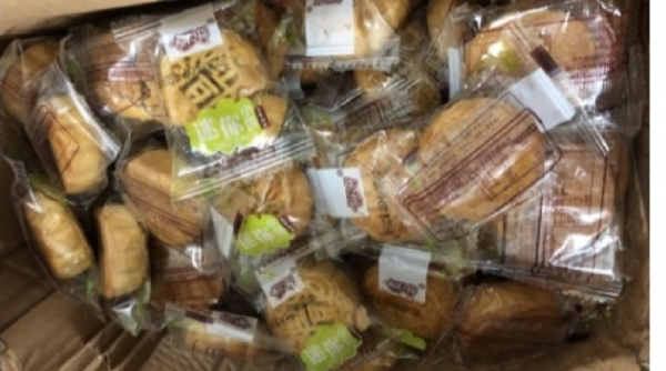 Hà Nội: Tạm giữ 1.000 chiếc bánh trung thu không đảm bảo an toàn sử dụng