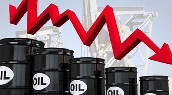 Giá xăng dầu hôm nay 22/8: Nhu cầu thị trường phục hồi chậm, giá dầu tiếp tục giảm