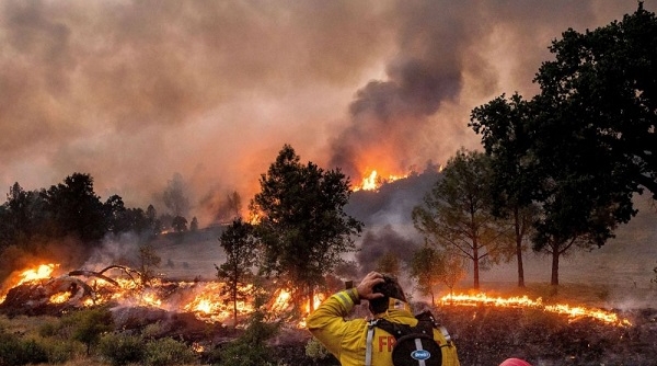 Mỹ: Nạn cháy rừng trở thành thảm họa lớn tại bang California