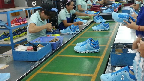 7 tháng đầu năm, nhập khẩu nguyên liệu dệt may, da giày hơn 12 tỷ USD
