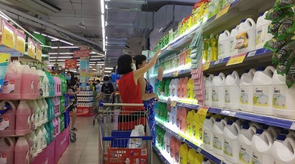 Hàng loạt siêu thị tổ chức giảm giá khủng mừng Quốc khánh 2/9