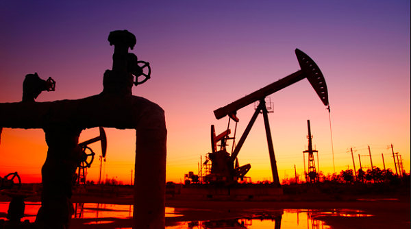 Giá xăng dầu 2/9: Giá dầu tiếp tục tăng