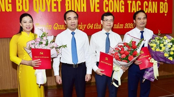 Thủ tướng phê chuẩn Chủ tịch và Phó Chủ tịch UBND tỉnh Tuyên Quang