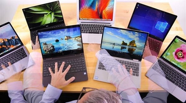 Nhiều loại máy tính xách tay khuyến mãi đầu năm học mới