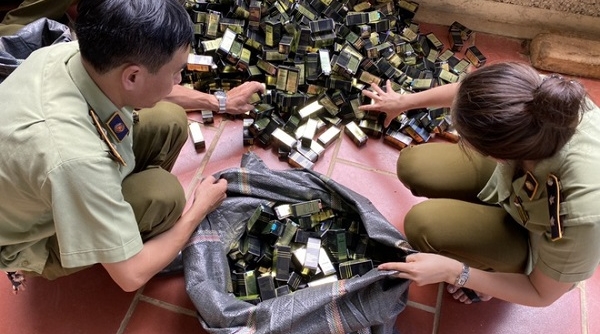 Hà Giang: Thu giữ 20.000 mỹ phẩm nước ngoài không hóa đơn, chứng từ
