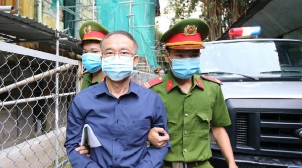 Nguyên Phó Chủ tịch UBND TP.HCM Nguyễn Thành Tài ra hầu tòa