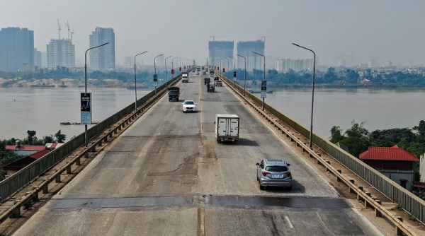 Hà Nội: Sẽ triển khai nhiều công trình đường bộ vượt sông Hồng