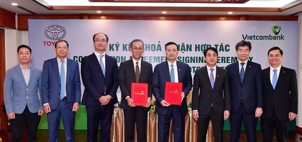 Vietcombank tài trợ vốn cho hệ thống đại lý Toyota Việt Nam
