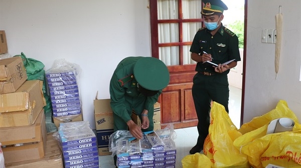 Bộ đội Biên phòng tỉnh An Giang mật phục, bắt giữ 1.500 gói thuốc lá nhập lậu