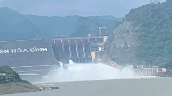 11 tỉnh, TP vùng hạ du sông Hồng chủ động ứng phó, hạn chế thiệt hại do xả lũ hồ chứa