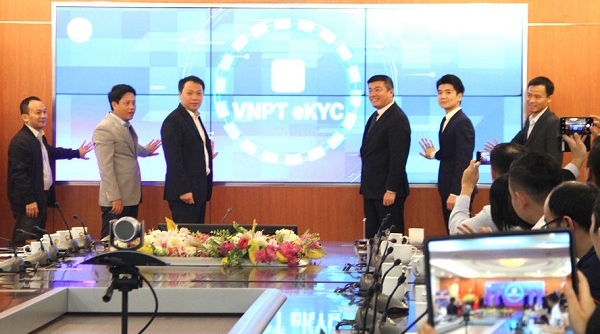 Ra mắt nền tảng định danh điện tử VNPT eKYC