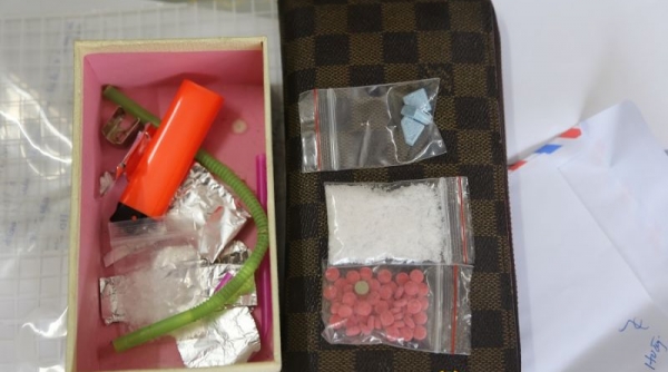 Công an TP. Lạng Sơn bắt 2 phụ nữ mua bán, tàng trữ trái phép ma túy