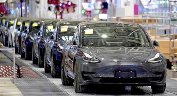 Tesla thu hồi gần 30.000 xe tại Trung Quốc