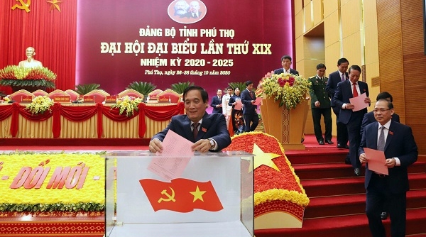 Ban Chấp hành Đảng bộ tỉnh Phú Thọ khóa XIX gồm 53 đồng chí