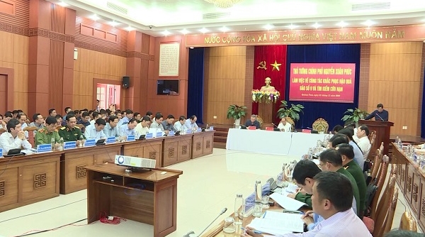 Bộ trưởng Bộ NN-PTNT kiến nghị hỗ trợ 3 tỉnh miền Trung 2.500 tấn gạo