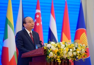 Thủ tướng Nguyễn Xuân Phúc: ASEAN vững vàng vượt lên thách thức, hướng tới thịnh vượng