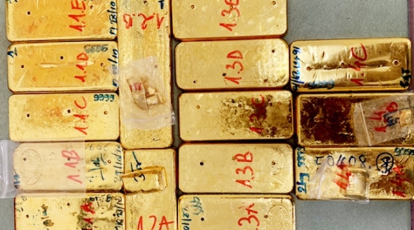 Vụ buôn lậu 51 kg vàng: Tiếp tục bắt và truy nã thêm nhiều đối tượng