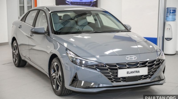 Hyundai Elantra 2021 chờ ngày về Việt Nam có gì đặc biệt?