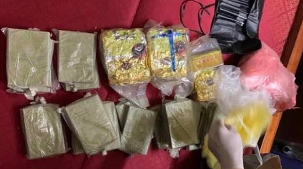 Thu giữ 30 bánh heroin trong đường dây vận chuyển , mua bán ma túy từ Lào về Hà Nội
