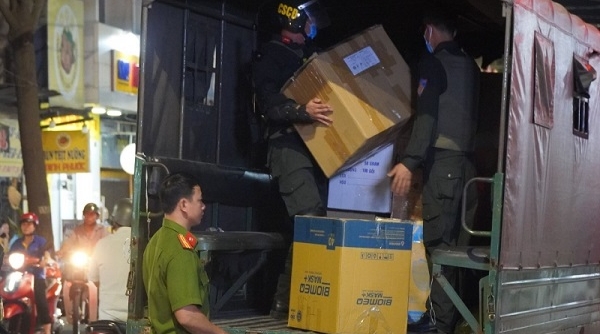 Đồng Nai: Tạm giữ 220 thùng thuốc không rõ nguồn gốc