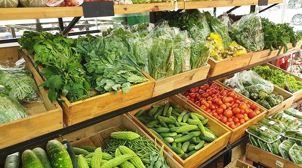 Cần Thơ: Giá nhiều loại rau củ quả giảm mạnh