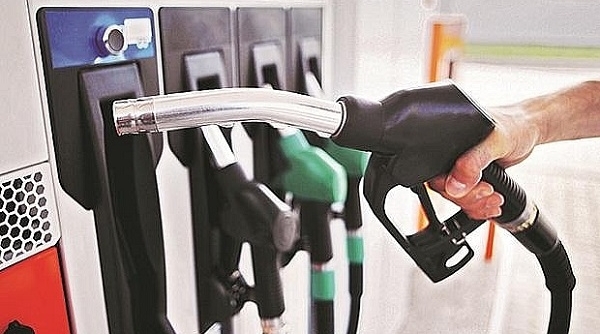 Giá xăng dầu ngày 11/12: Giá dầu đã tăng trở lại
